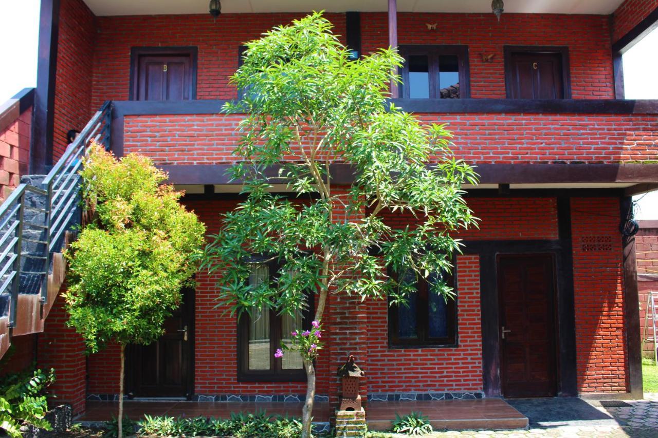 Villadevi Pangandaran Exterior photo